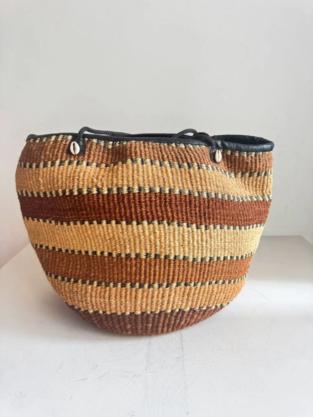Vintage Natural Straw Sisal Classic Oval Basket Bag